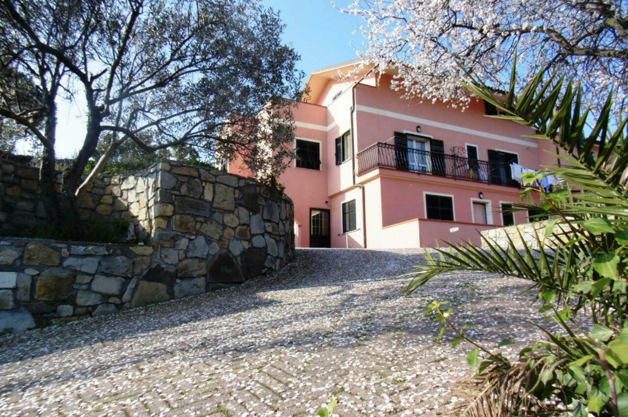 Appartamento In Magnifica Zona Residenziale Andora Luaran gambar